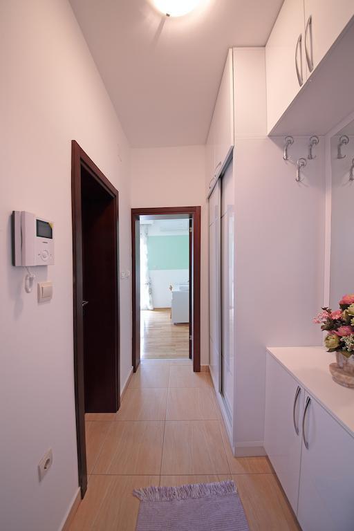 Apartments Aleksandra พอดโกริกา ห้อง รูปภาพ